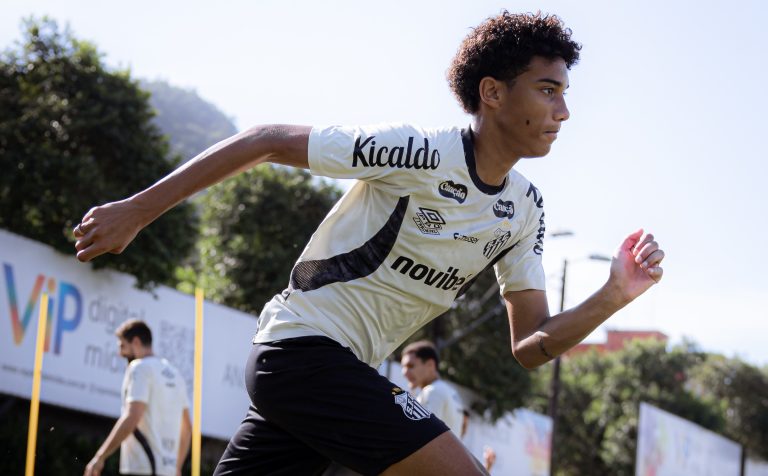 sem-proposta-oficial,-santos-nao-descarta-negociar-robinho-jr.-em-meio-a-sondagens-da-europa