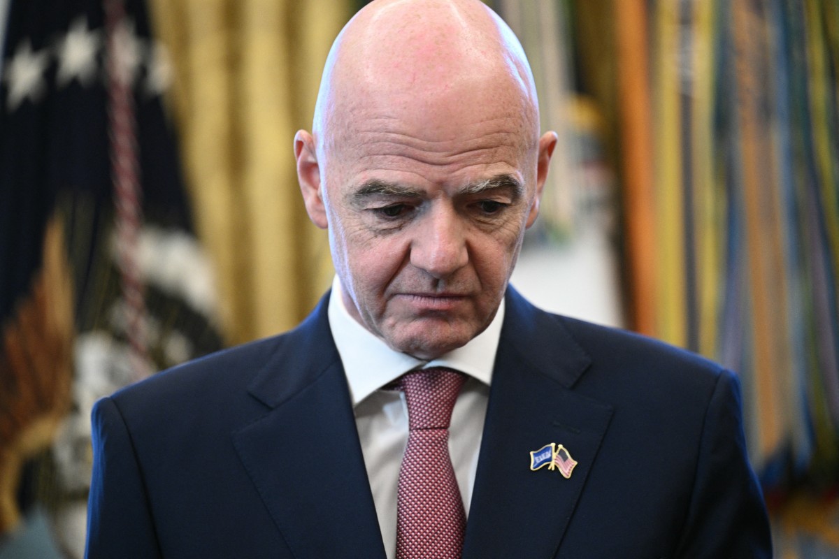 coalizao-mundial-de-torcedores-pede-saida-de-infantino-da-fifa