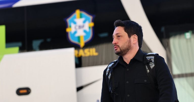 arthur-elias-afirma-que-selecao-esta-70%-definida-para-disputa-da-copa-de-2027
