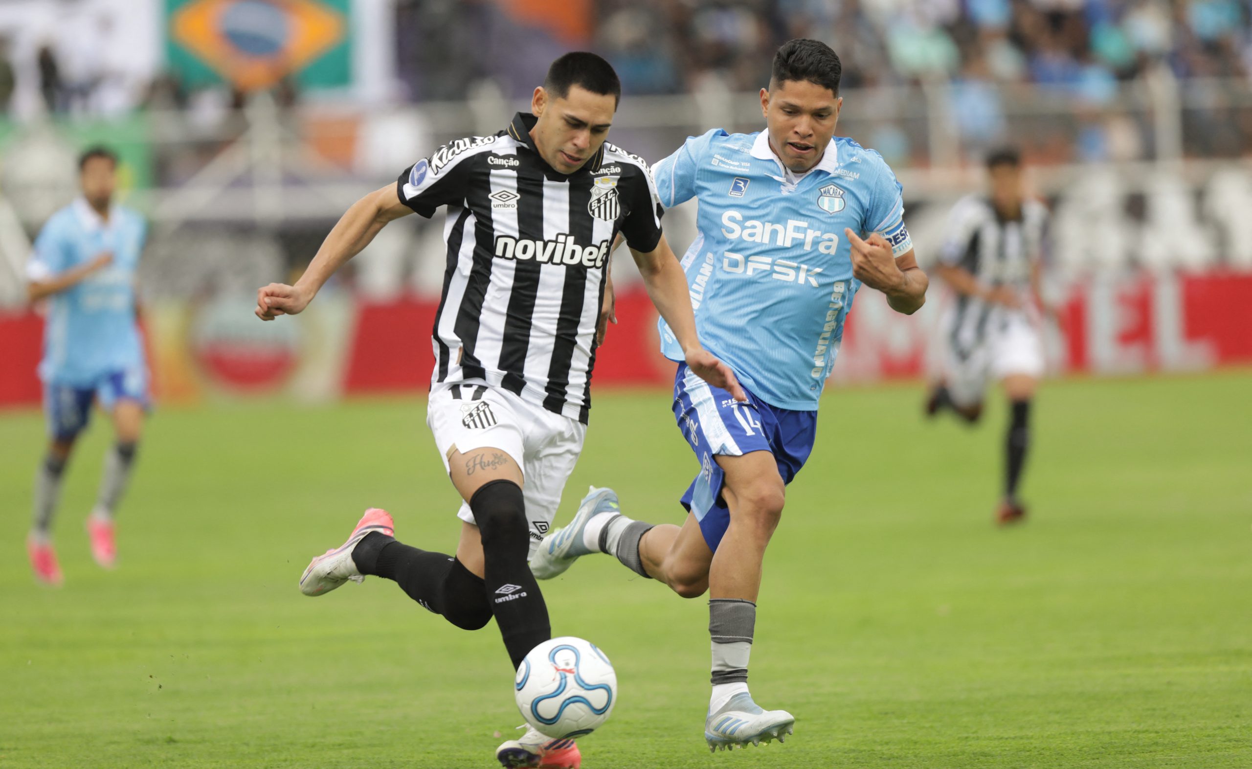santos-empata-com-macara-na-altitude-e-pega-o-atletico-mg-nas-quartas-da-sul-americana