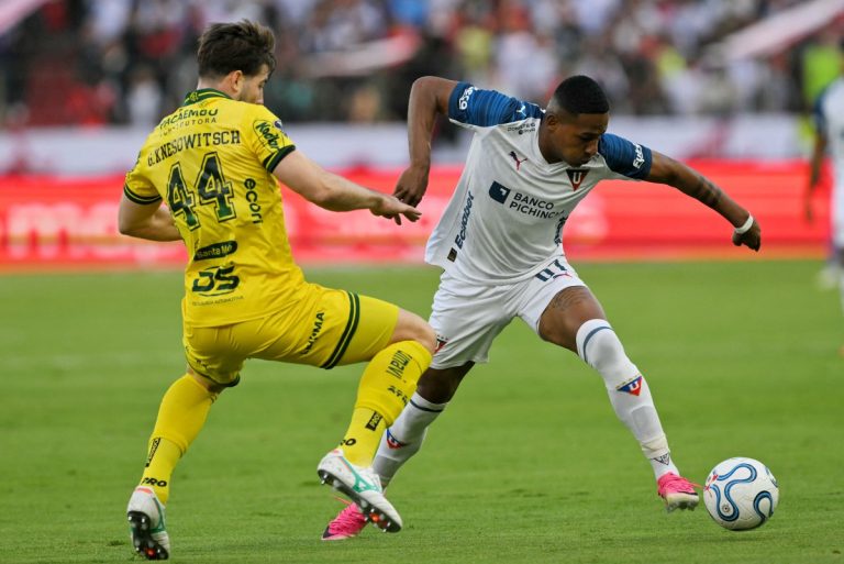confira-as-fotos-de-ldu-x-mirassol-pela-libertadores