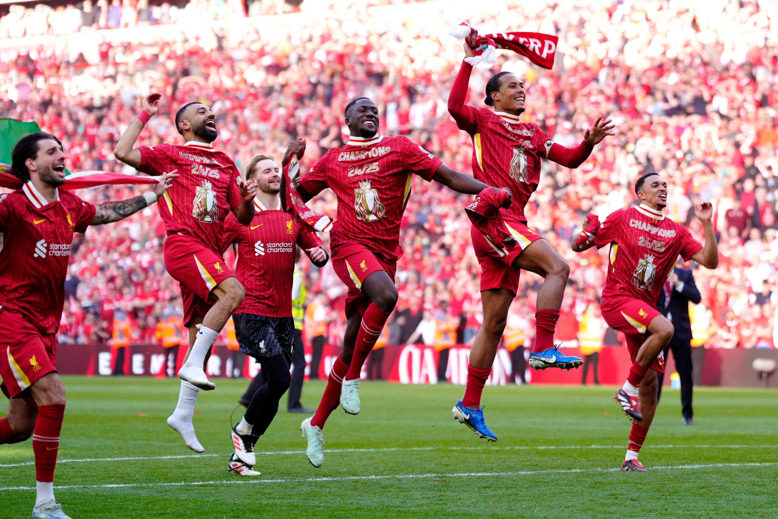 a-premier-league-moderna:-como-o-futebol-ingles-atrai-investimentos-de-grandes-proporcoes