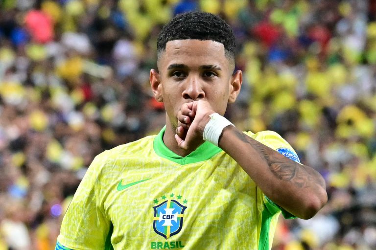 imprensa-britanica-afirma-que-tottenham-contratou-o-brasileiro-savinho