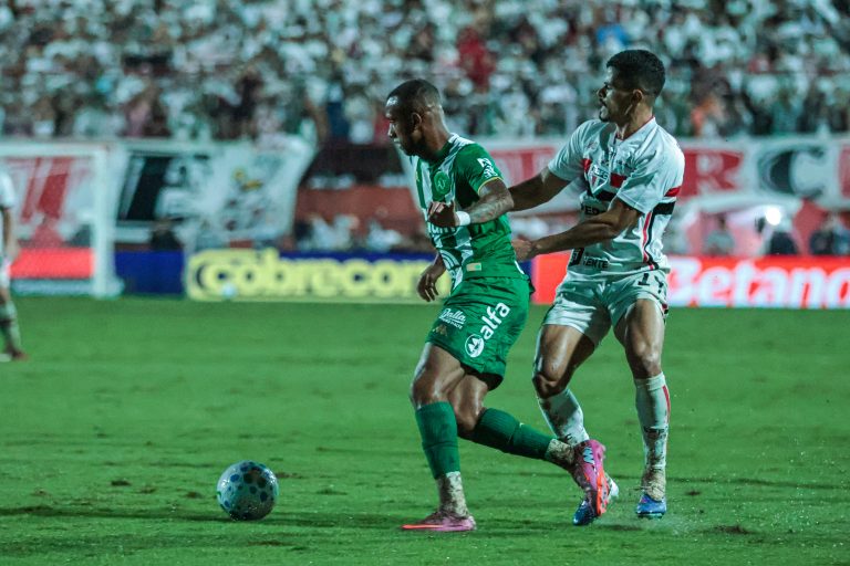 chapecoense-x-sao-paulo:-saiba-onde-assistir-ao-jogo-pelo-brasileirao