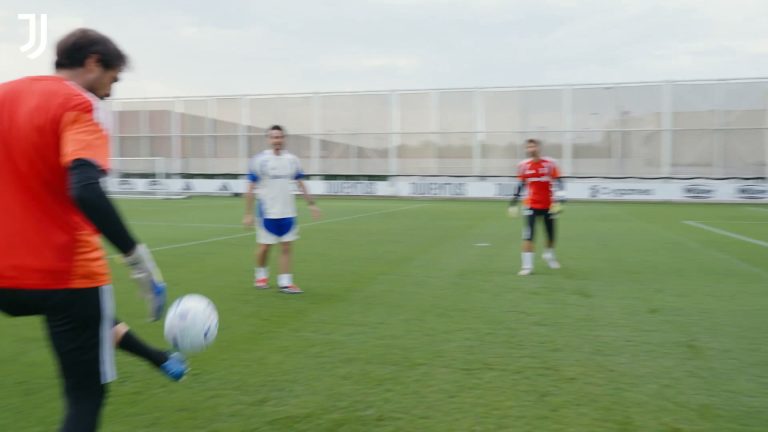juventus-treina-com-os-novos-reforcos-vicario-e-lucumi