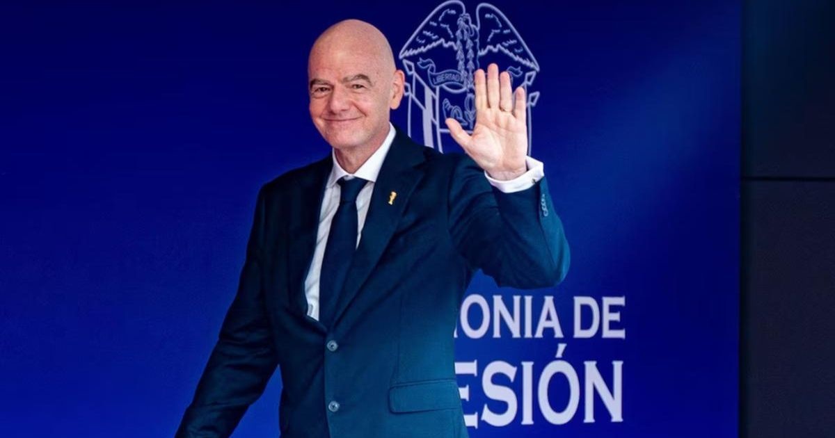 dirigentes-africanos-sondam-secretario-geral-da-fifa-para-enfrentar-infantino-em-eleicao