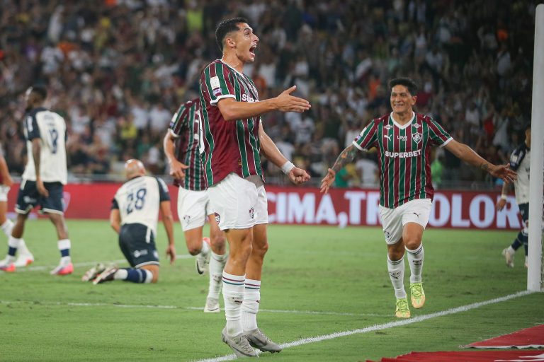 serna-celebra-boa-fase-do-fluminense-e-pede-que-equipe-“trabalhe-em-silencio”