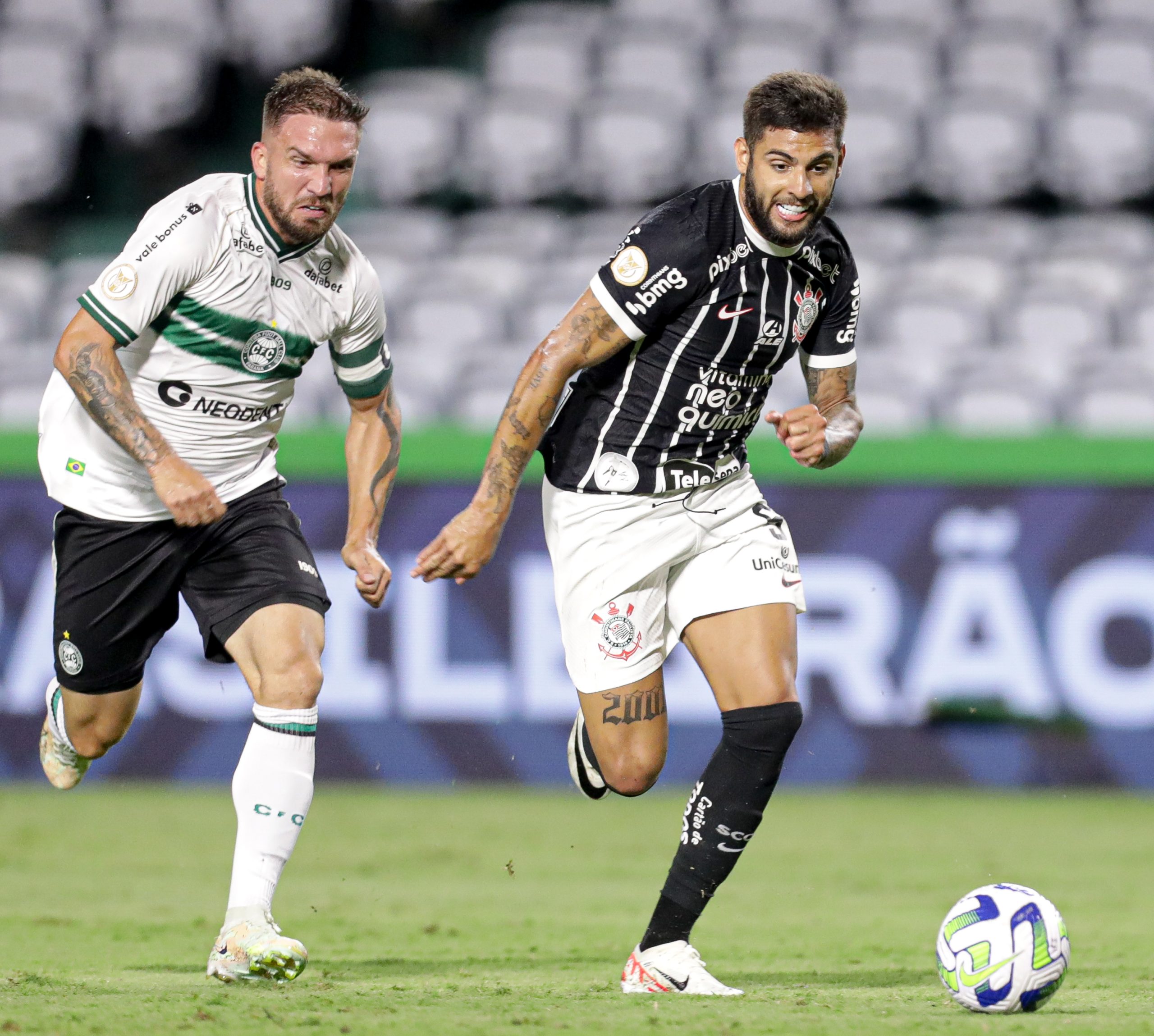 corinthians-defende-longo-tabu-contra-o-coritiba;-veja-retrospecto