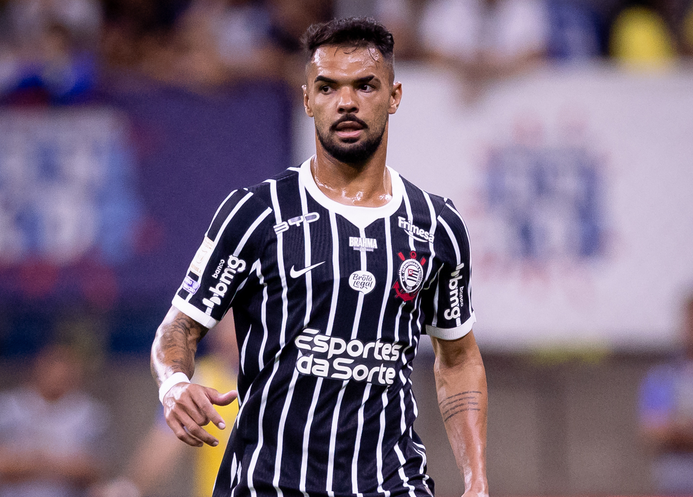raniele-cobra-corinthians-apos-derrota-e-descarta-desgaste:-“nao-pode-ser-desculpa”