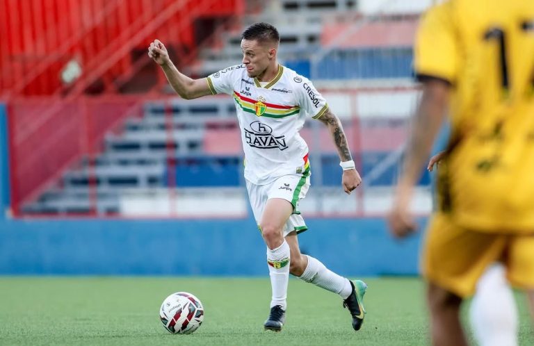 brusque-cede-empate-ao-amazonas,-mas-mantem-ponta-da-serie-c