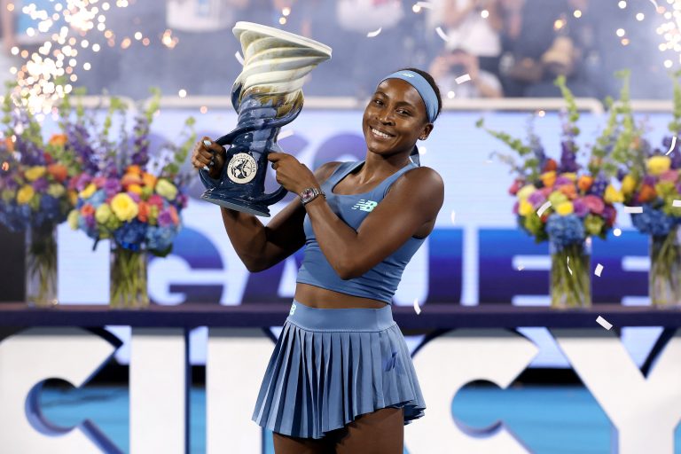 coco-gauff-vence-jessica-pegula-e-conquista-wta-1000-de-cincinnati-pela-2a-vez