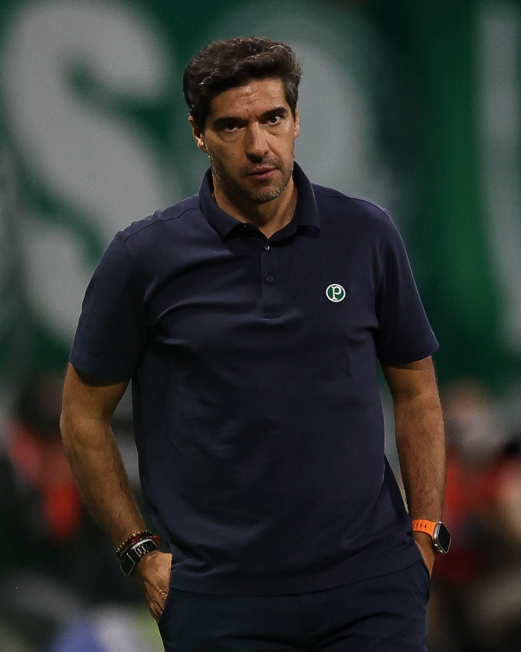 abel-rebate-criticas-sobre-oscilacao-do-palmeiras-e-culpa-calendario:-“nem-o-barcelona-consegue”