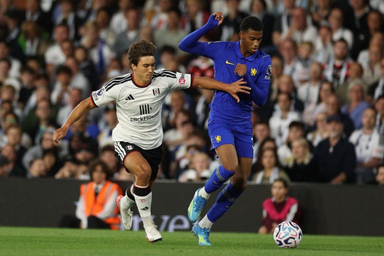 veja-fotos-do-duelo-entre-chelsea-e-fulham-pelo-ingles
