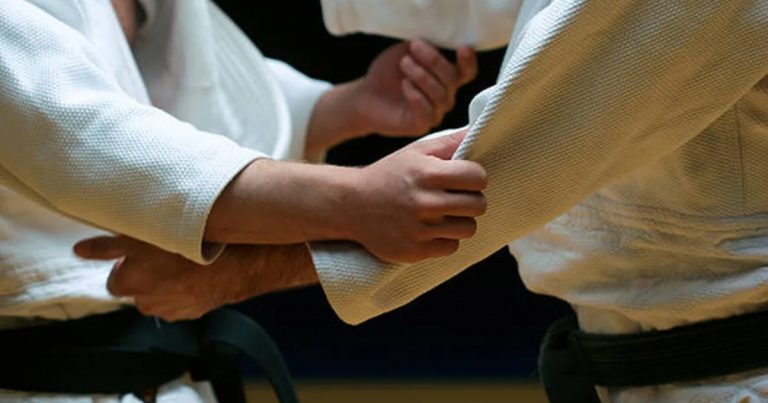 75-vagas-sao-ofertadas-para-aulas-gratuitas-de-judo-em-pernambues-e-proximidades