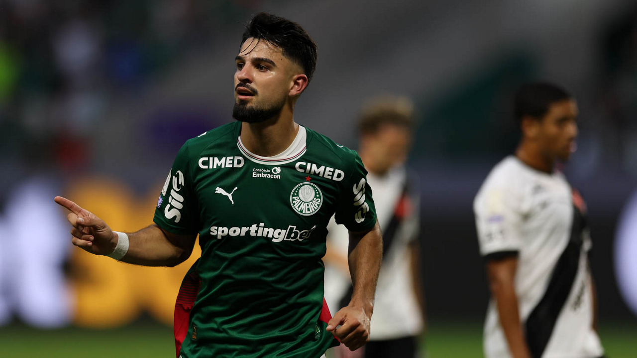 flaco-se-aproxima-de-melhor-marca-individual-pelo-palmeiras