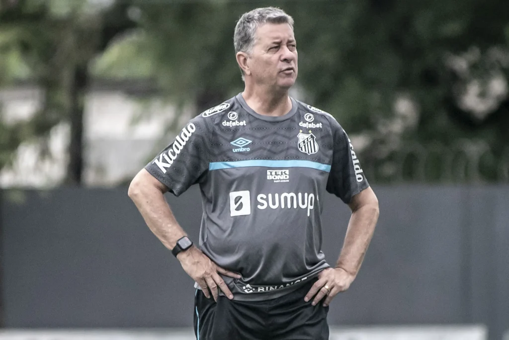 neymar-no-sintetico?-preparador-fisico-comenta-risco-de-lesoes-antes-de-palmeiras-x-santos