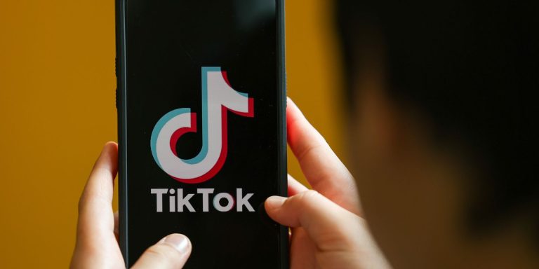 brasil-multa-tiktok-em-r$-153,7-mi-por-falhas-em-dados-de-adolescentes