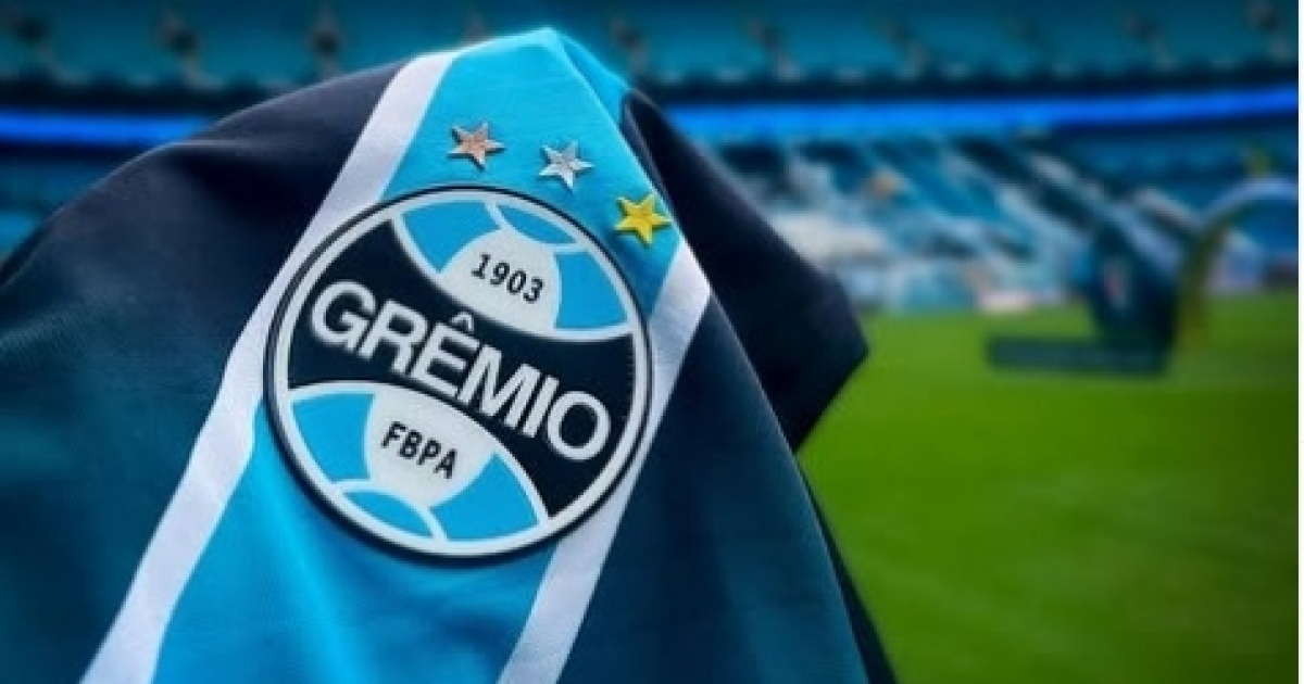 devendo-ao-vitoria,-gremio-e-impossibilitado-de-registrar-novos-jogadores