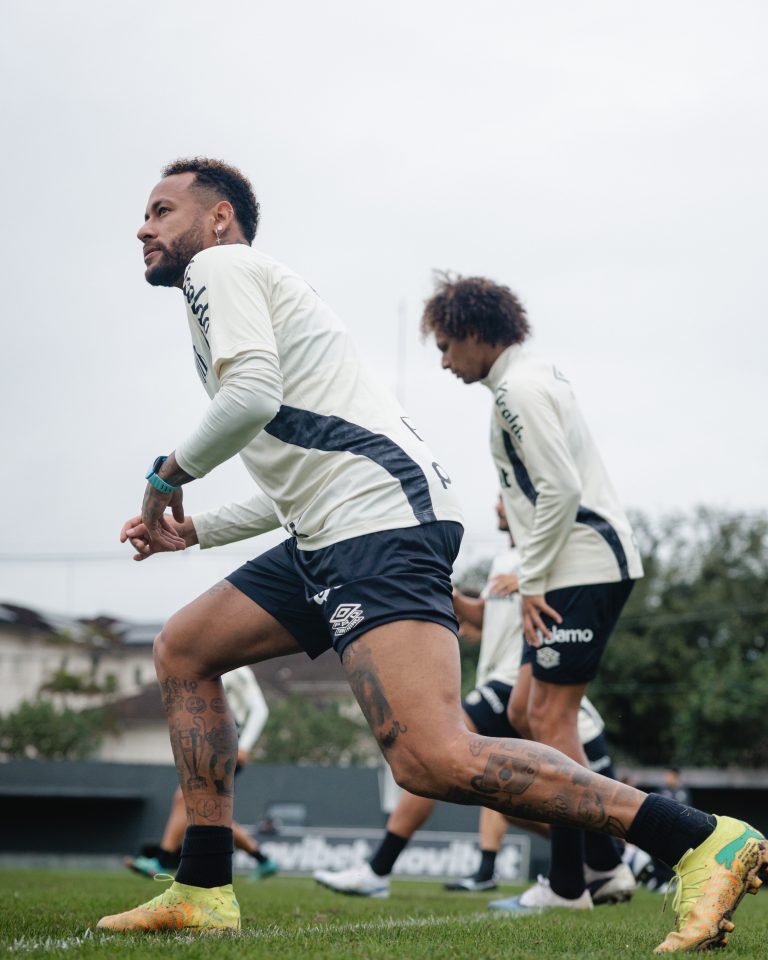 treino-do-santos:-veja-fotos-da-ultima-atividade-antes-de-enfrentar-o-palmeiras