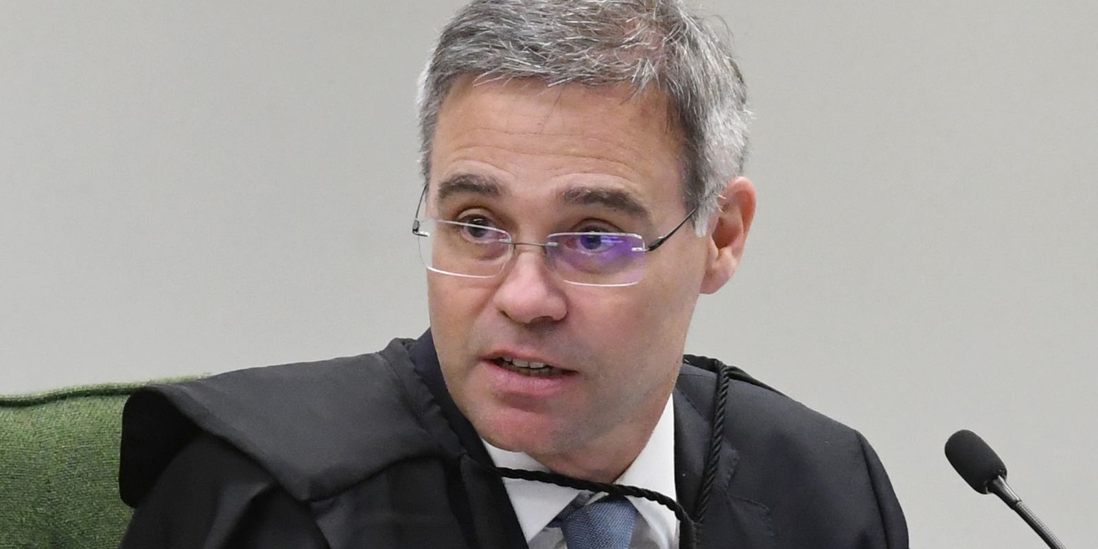 presidente-do-tse-propoe-regras-para-uso-de-ia-nas-eleicoes-2026