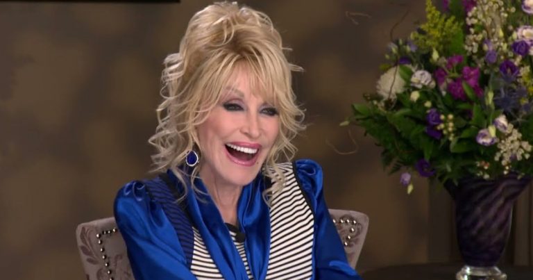 dolly-parton-deixa-musica-secreta-guardada-em-caixa-do-tempo-para-ser-lancada-em-2046