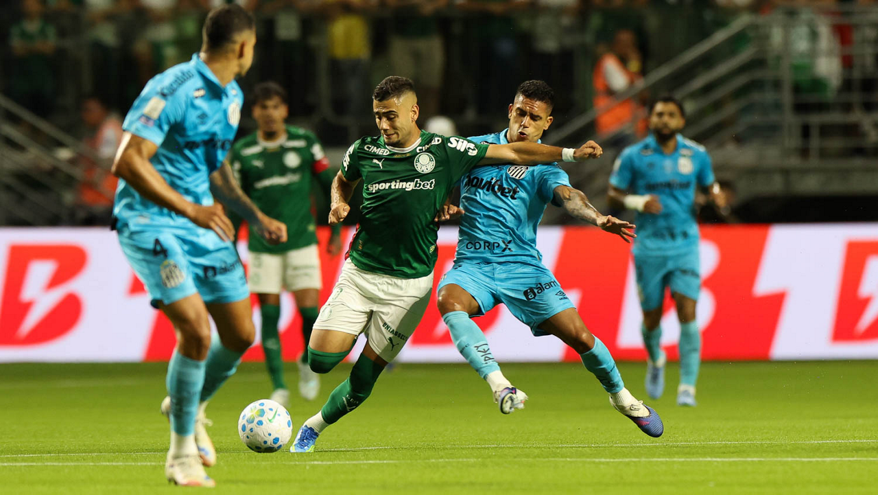 palmeiras-faz-112-anos-com-classico,-uniforme-novo-e-retrospecto-favoravel-no-aniversario