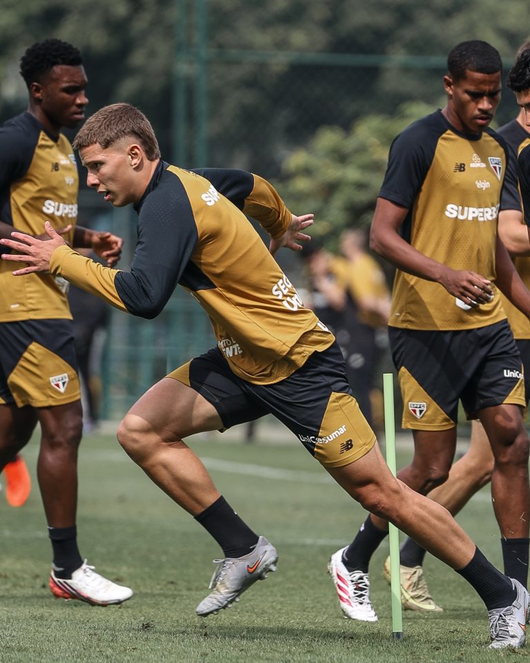 dorival-junior-faz-ajustes-taticos-em-treino-do-sao-paulo