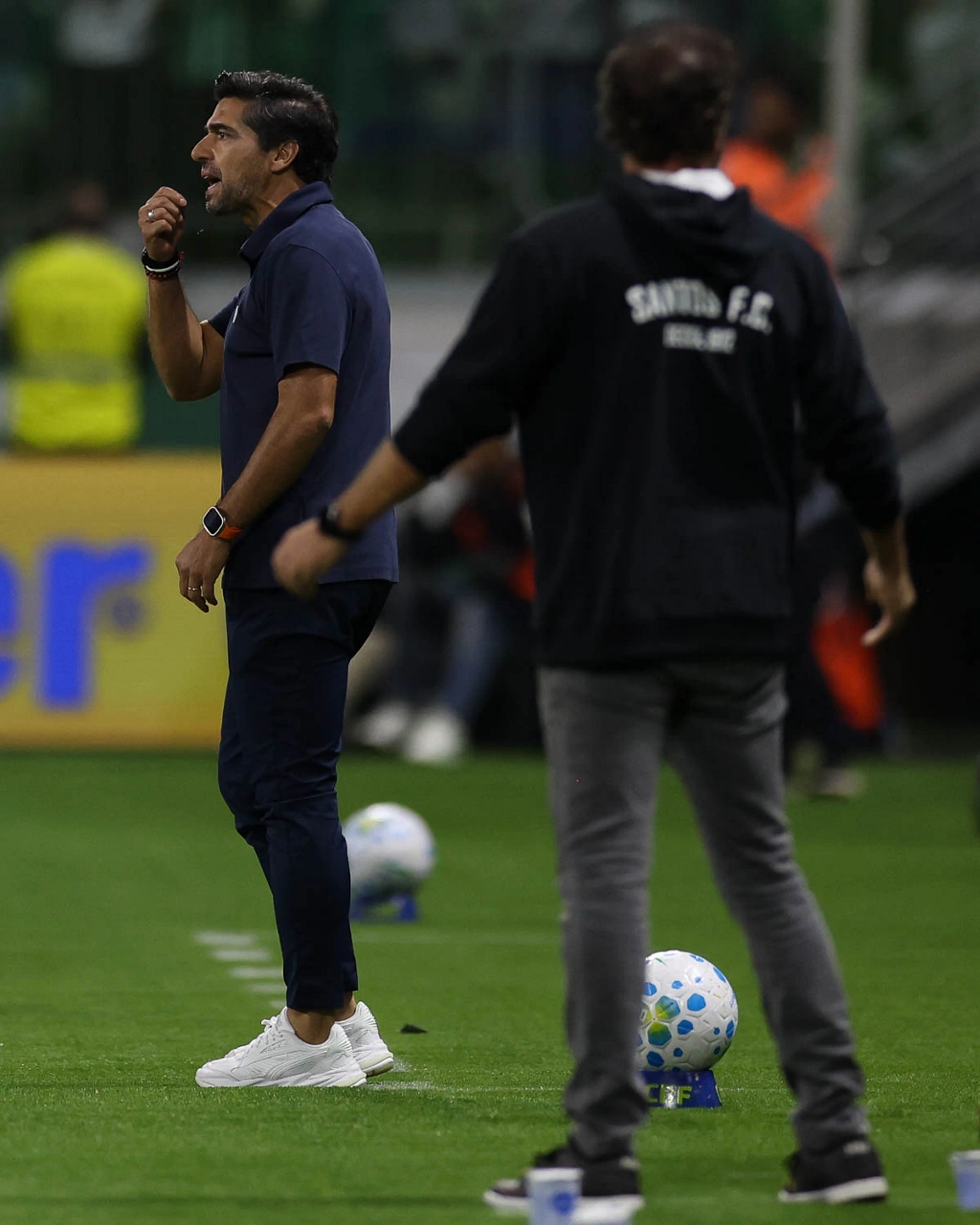 abel-enaltece-jogo-“consistente”-do-palmeiras-e-exalta-evolucao-do-elenco:-“talento-e-vontade”