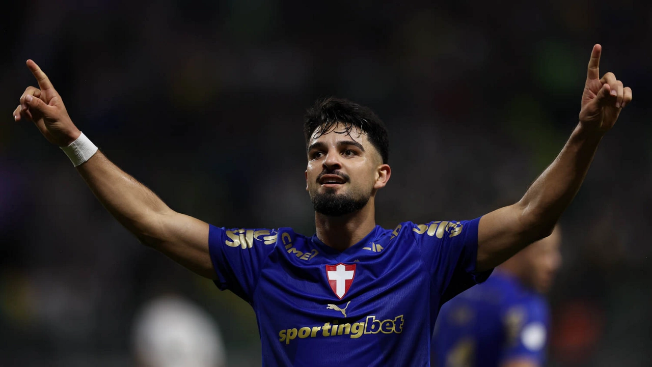 decisivo,-flaco-exalta-“jogo-inteligente”-do-palmeiras-contra-o-santos:-“abrimos-boa-vantagem”