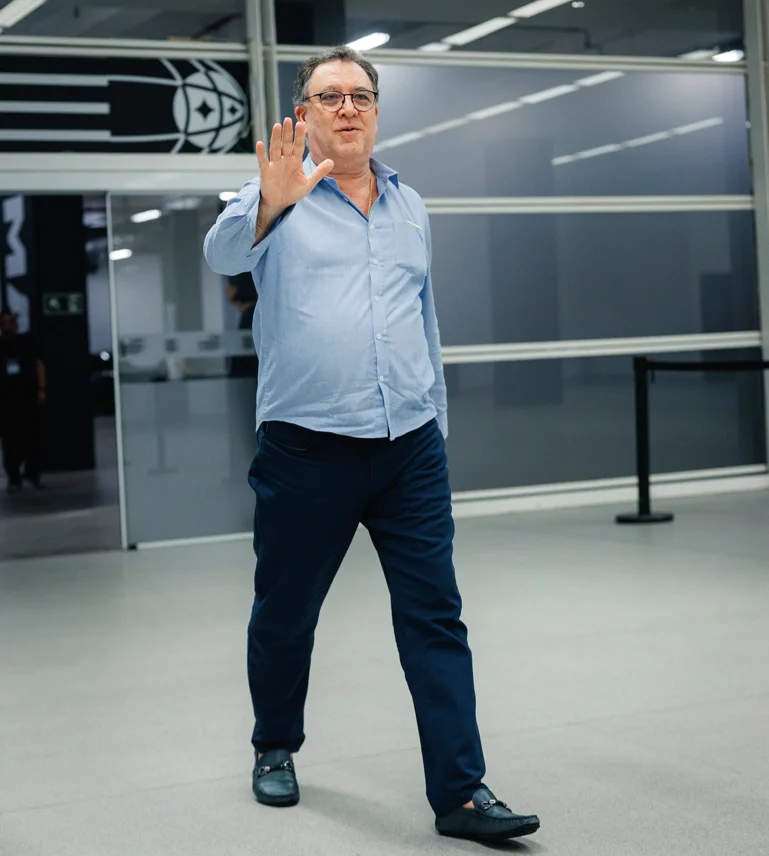 sdc-sports-faz-reuniao-com-conselho-e-se-diz-pronta-para-assumir-saf-do-santos