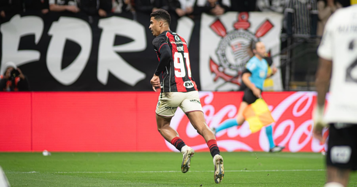 vitoria-sai-na-frente,-mas-sofre-empate-do-corinthians-e-segue-sem-vencer-fora-de-casa-na-serie-a